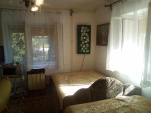 Gallery image of Kulcsosház vendégház in Hollóháza