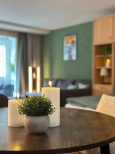 Ένα ή περισσότερα κρεβάτια σε δωμάτιο στο Alpine Hideaway - Cozy Mountainview Studio, Free Parking, Ski, Engelberg, Luzern