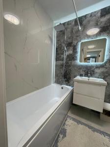 Koupelna v ubytování Mega