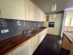 Photo de la galerie de l'établissement Yarema Forest House, à Yarema residence zone