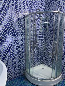 Phòng tắm tại Almaz - Hotel +11 ảnh