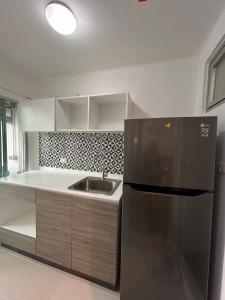 Kuchyň nebo kuchyňský kout v ubytování Vibe Old Town 452