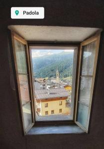 Nespecifikovaný výhled na hory nebo výhled na hory při pohledu z apartmánu