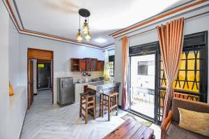 Kuchyň nebo kuchyňský kout v ubytování Peacewell Home