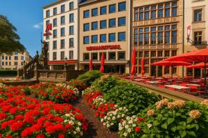 einen Blumengarten vor einem Hotel in der Unterkunft Köln Frechen 44 in Frechen