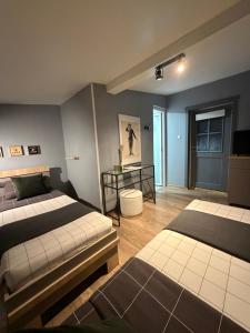Gallery image of Robert Local Social Restaurant & Accomodation in Hîrşova +30 photos