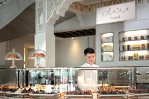 Jídlo v hotelu nebo okolí