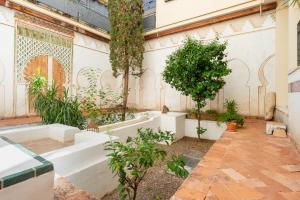 Koupelna v ubytování Stunning 3BR 2BTH with Parking and Jacuzzi + 41 fotografií