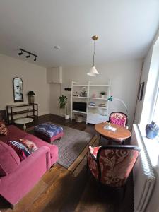 Posezení v ubytování Accommodation in Dorset, Sherborne + 17 fotografií