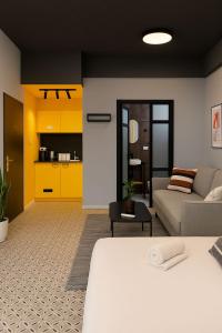 Posezení v ubytování Levinski Market Hotel