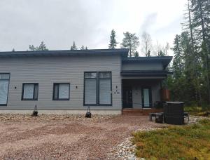 Budova, kde se prázdninový dům nachází