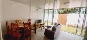 TV/trung tâm giải trí tại AMResidences