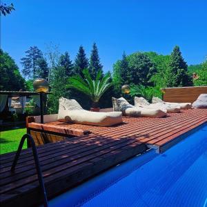 Πισίνα στο ή κοντά στο Heaven