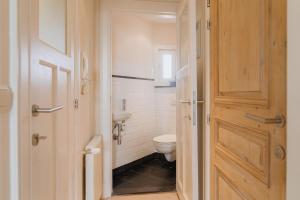 Ένα μπάνιο στο Cozy Hideaway Near the Heart of Antwerp