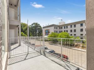 Το κτήριο όπου στεγάζεται  το διαμέρισμα