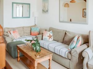 Et opholdsområde på Harbour View Villa