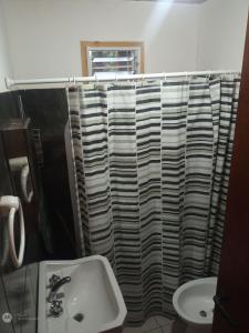 Ένα μπάνιο στο La Casita