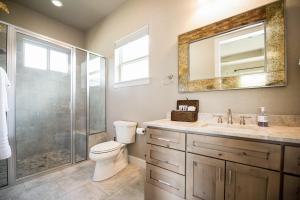 Koupelna v ubytování Century Oak House - Casita B