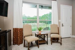 Posezení v ubytování Century Oak House - Casita B