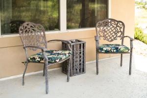 Balkón nebo terasa v ubytování Century Oak House - Casita B + 1 fotografie