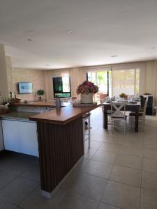 TV a/nebo společenská místnost v ubytování Village Praia do Forte - Complexo Iberostate + 11 fotografií