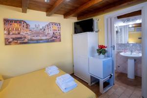 TV a/nebo společenská místnost v ubytování Little house Airport