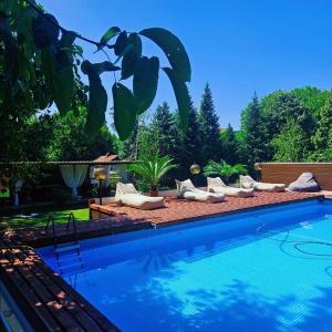 Πισίνα στο ή κοντά στο Heaven