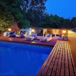 Πισίνα στο ή κοντά στο Heaven