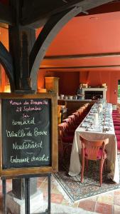 Restaurace v ubytování Auberge Bout de Bois