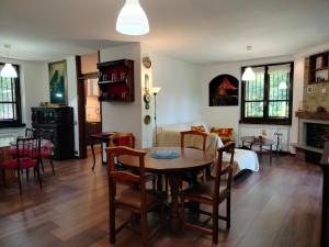 Χώρος καθιστικού στο Villa Amabel