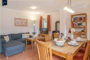 Χώρος καθιστικού στο Villen am See - 4-Raum Häuser DHH See- Idyll 2