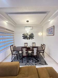 Ruang duduk di Fly voyage hébergement