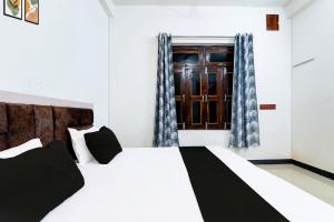 Φωτογραφία από το άλμπουμ του Hotel O Raj Deluxe And Restaurant σε Phūlpur