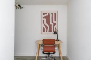 Ảnh trong thư viện ảnh của Blueground New Tacoma balcony nr Museum SEA-954 ở Tacoma