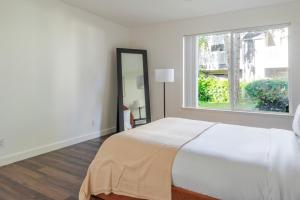 Ένα ή περισσότερα κρεβάτια σε δωμάτιο στο Blueground Santa Clara pool nr Central Park SFO-2046 +21 φωτογραφίες