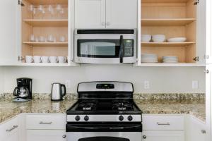 Φωτογραφία από το άλμπουμ του Blueground Coyote Creek North pool nr Park SFO-2027 σε Milpitas +32 φωτογραφίες