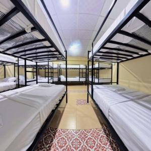 Ένα ή περισσότερα κρεβάτια σε δωμάτιο στο Vista Inn Patong