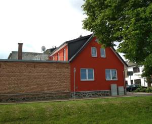 Tòa nhà nơi chỗ nghỉ nhà dân tọa lạc