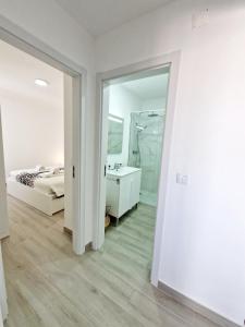 Et badeværelse på Blue Sun Armação