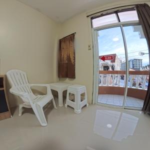 صورة لـ Vista Inn Patong في شاطيء باتونغ +53 صورة