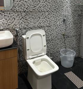 Koupelna v ubytování Mansimble Tea Estate Lodge & Camp