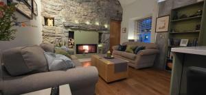 Χώρος καθιστικού στο Cottage - Sleeps 2 - Near Cliffs of Moher