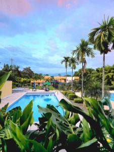 Galeriebild der Unterkunft CASA Y APARTAMENTOS PRIVADOS 2 y 3 habitaciones, PISCINA, JACUZZY, SAUNA cerca Aeropuerto, parque Del Cafe By Molca Xperiences in Armenia