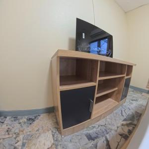 Μια τηλεόραση ή/και κέντρο ψυχαγωγίας στο Vista Inn Patong