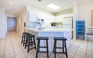 Nhà bếp/bếp nhỏ tại Phoenix X 117 condo