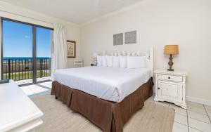 Giường trong phòng chung tại Phoenix X 117 condo +43 ảnh