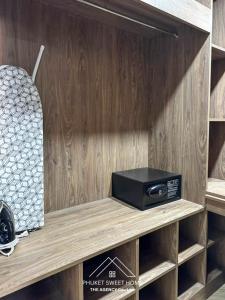 Φωτογραφία από το άλμπουμ του Calypso gardens sea view condo rawai beach by phuket sweet home σε Rawai Beach