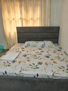 Billede fra billedgalleriet på 1 chambre salon-messebo électricité inclus TTC i Cotonou + 24 billeder