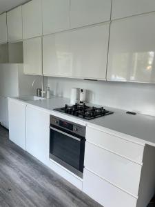 Nhà bếp/bếp nhỏ tại Markuciai Studio