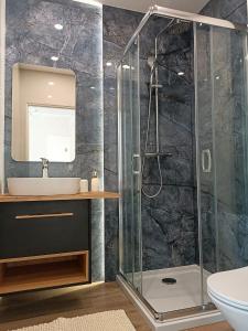 Ένα μπάνιο στο Noclegi Faryny